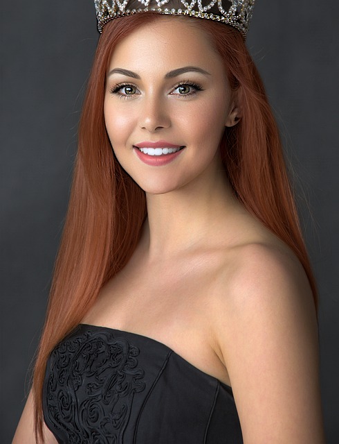 展现出了巨 展现出了巨